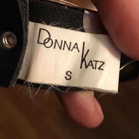 Vintage Donna Katz genuine bonded leather shiny metal disco art flashy belt - Picture 7 of 8